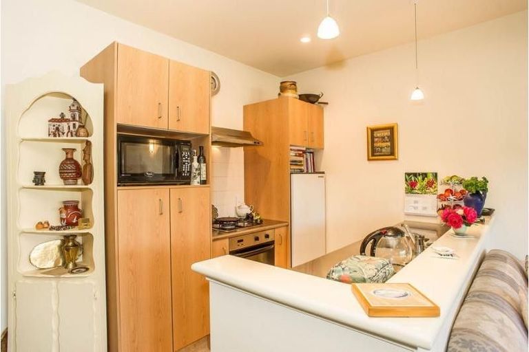 Photo of property in St Giles Court Apartments, 7/6 Vallance Street, Kilbirnie, Wellington, 6022