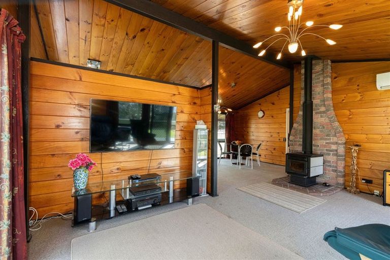 Photo of property in 27 Charles Street, Levin, 5510