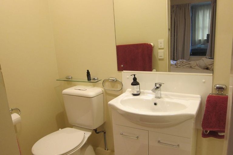 Photo of property in Regency Apartments, 5c/49 Manners Street, Te Aro, Wellington, 6011