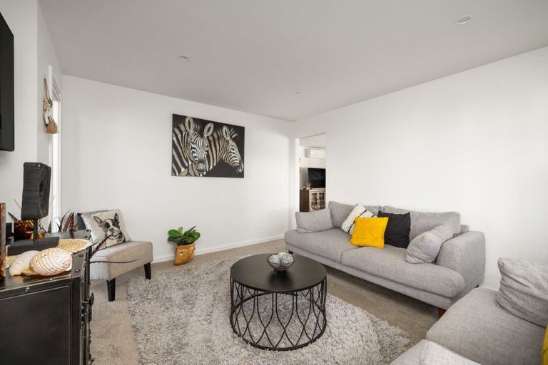 Photo of property in 1 Mida Close, Papamoa Beach, Papamoa, 3118