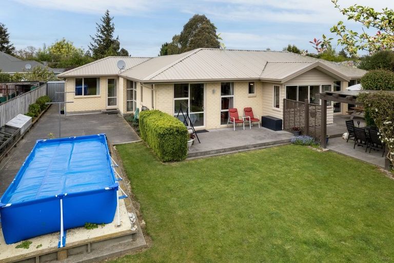 Photo of property in 11 Church Street, Oxford, 7430