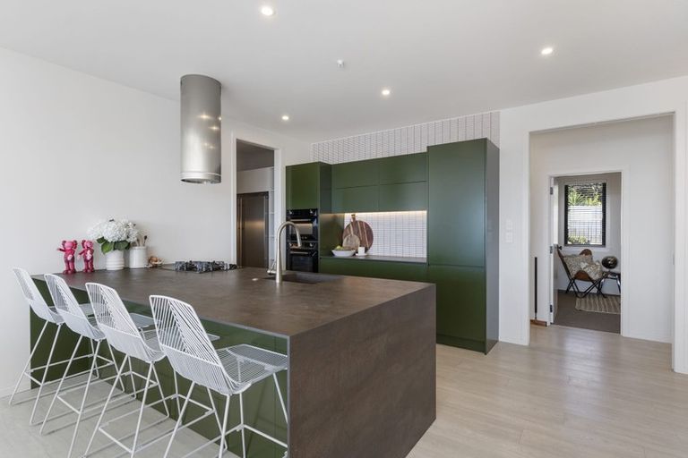 Photo of property in 71 Pah Road, Cockle Bay, Auckland, 2014