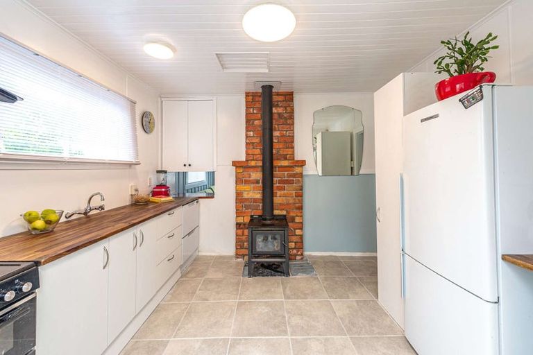 Photo of property in 40 Karaka Street, Castlecliff, Whanganui, 4501