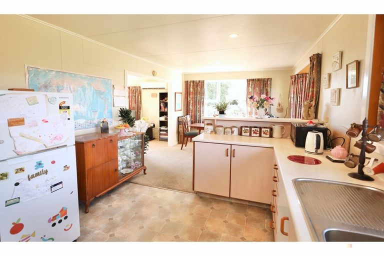 Photo of property in 69 Main North Road, Geraldine, 7930