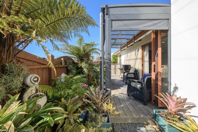 Photo of property in Cotswold Court, 1/8 Cheyne Road, Pyes Pa, Tauranga, 3112
