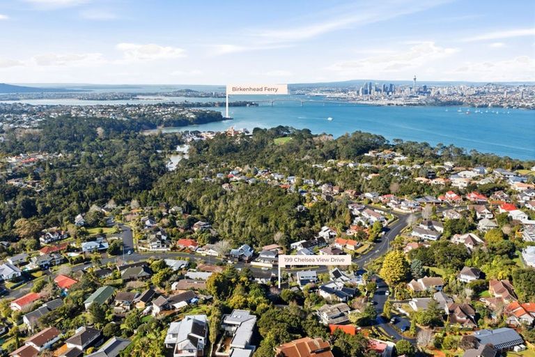 Photo of property in 199 Chelsea View Drive, Chatswood, Auckland, 0626