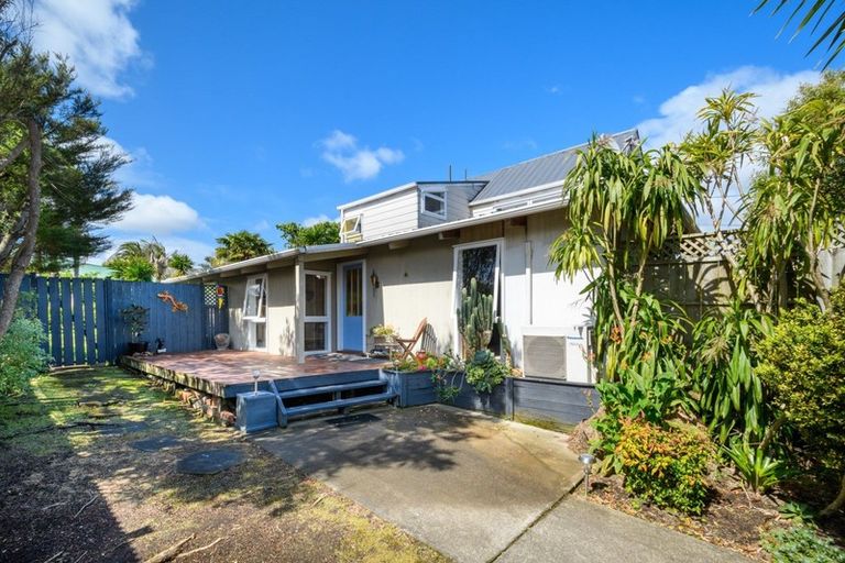 Photo of property in 164 Henderson Valley Road, Henderson, Auckland, 0612