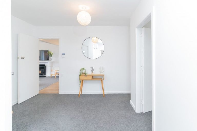 Photo of property in 163 Condell Avenue, Papanui, Christchurch, 8053