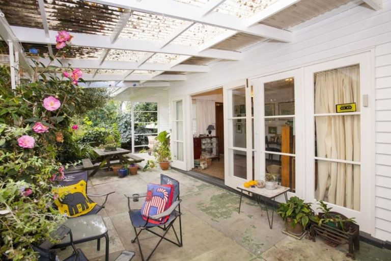 Photo of property in 31 Iranui Road, Inner Kaiti, Gisborne, 4010