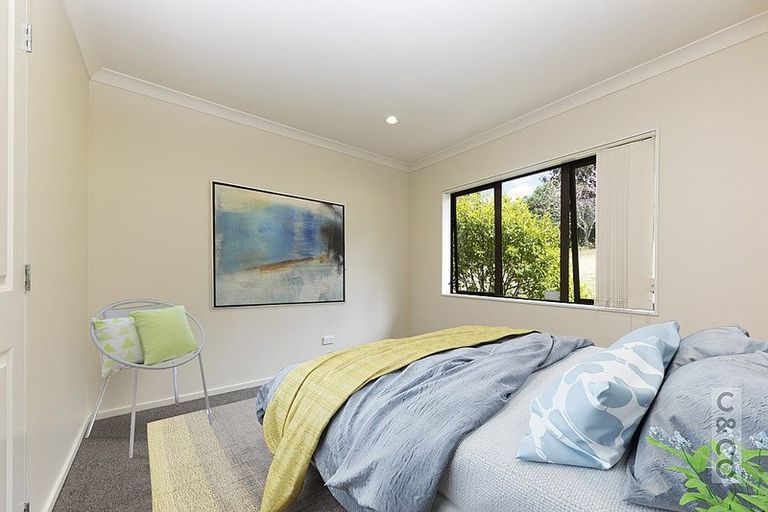 Photo of property in 36 Te Kauri Place, Helensville, 0800