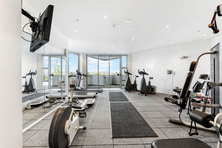 Photo of property in 712/11 Tamariki Avenue, Kelston, Auckland, 0602
