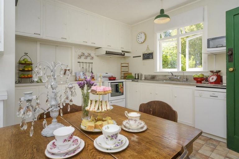 Photo of property in 29 Wanganui Road, Marton, 4710