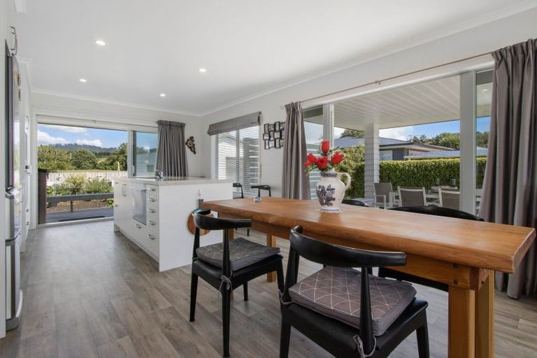 Photo of property in 6 Sandleigh Drive, Athenree, Katikati, 3177