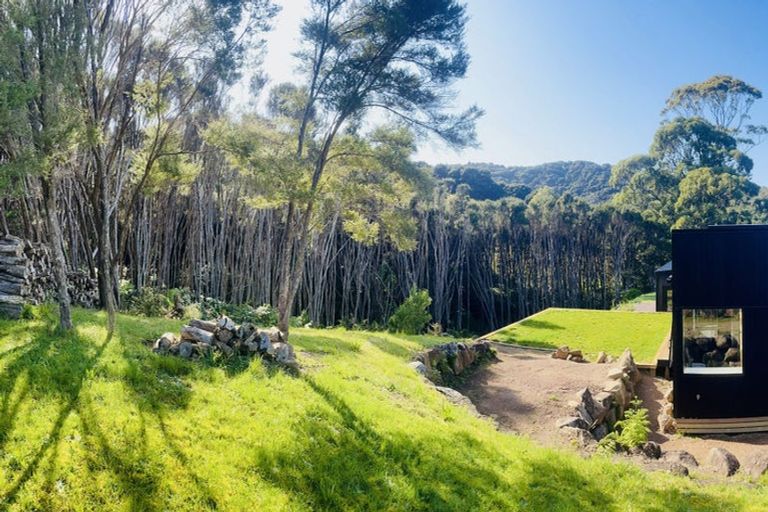 Photo of property in 19 Tikitiki Lane, Russell, 0272