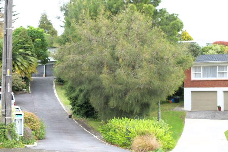 Photo of property in 7 Kelly Place, Cockle Bay, Auckland, 2014