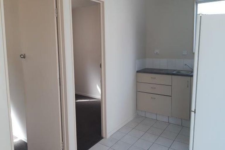 Photo of property in 348 Blenheim Road, Upper Riccarton, Christchurch, 8041