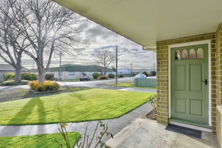 Photo of property in 2 Jacob Street, Gore, 9710