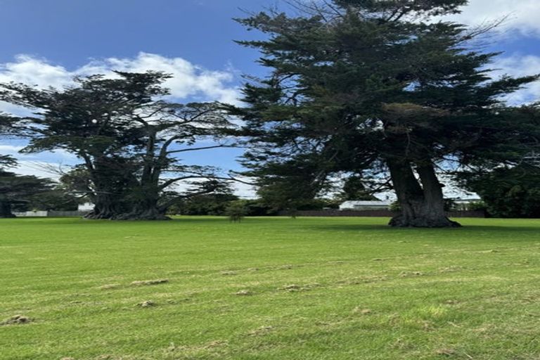 Photo of property in 26f Brennan Avenue, Te Atatu Peninsula, Auckland, 0610