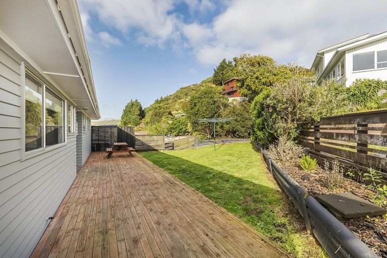 Photo of property in 17 The Anchorage, Whitby, Porirua, 5024