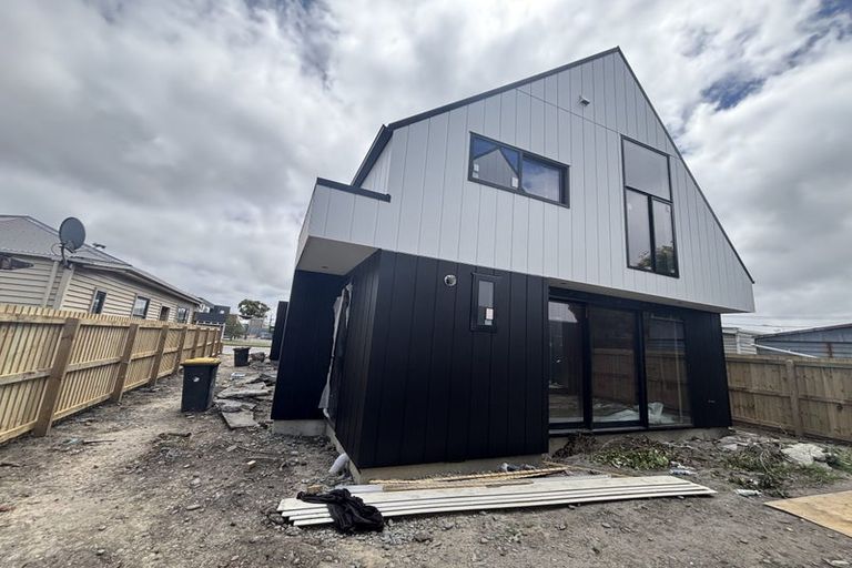 Photo of property in 65c Rutherford Street, Woolston, Christchurch, 8023