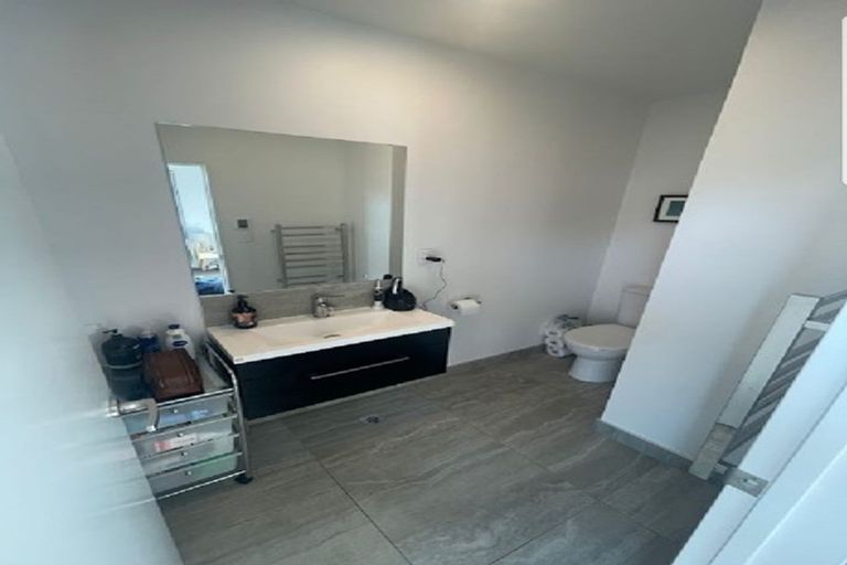 Photo of property in 1c Wilkinson Street, Oriental Bay, Wellington, 6011