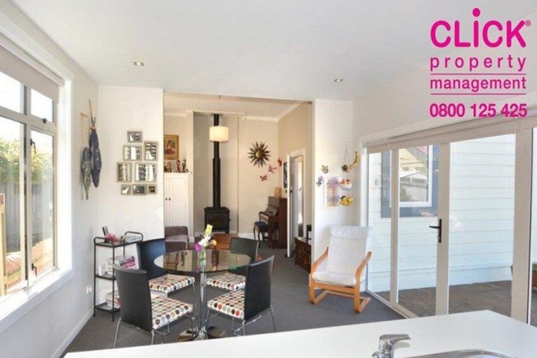 Photo of property in 69 Hargest Crescent, Saint Clair, Dunedin, 9012