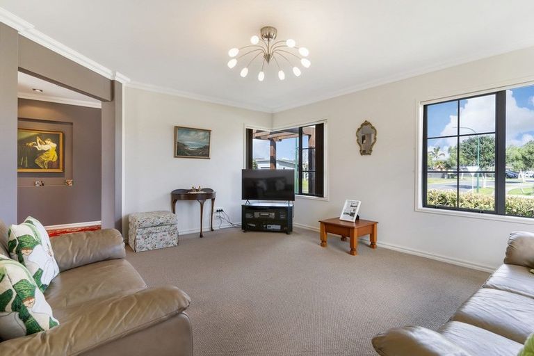 Photo of property in 3 Sarah Place, Papamoa Beach, Papamoa, 3118