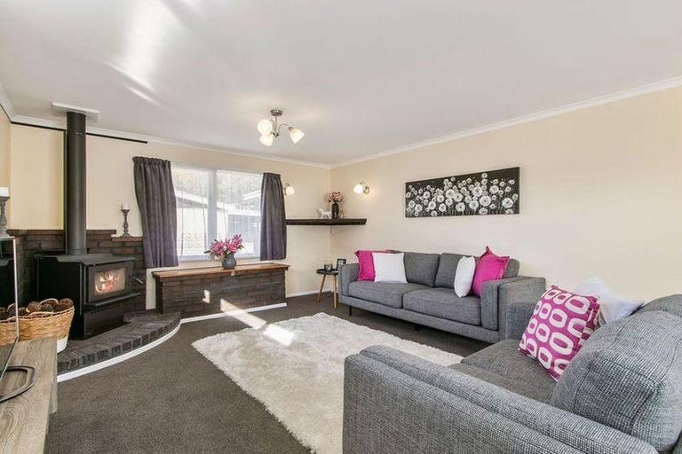 Photo of property in 128 Wise Street, Wainuiomata, Lower Hutt, 5014