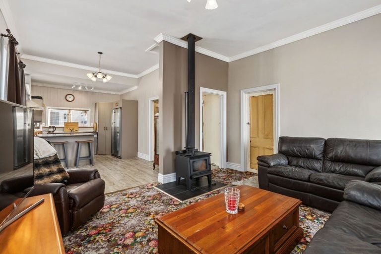 Photo of property in 35 Harrison Street West, Featherston, 5710