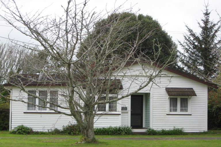 Photo of property in 6 Strange Street, Waitara, 4320