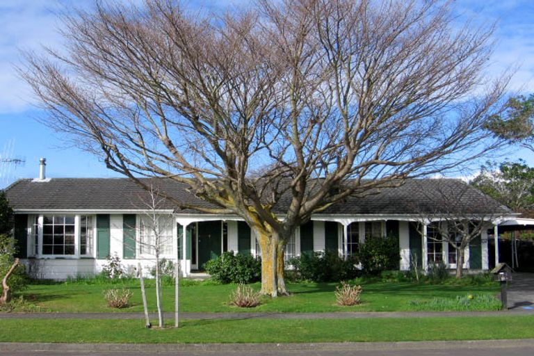 Photo of property in 18 Anaru Place, Awapuni, Palmerston North, 4412