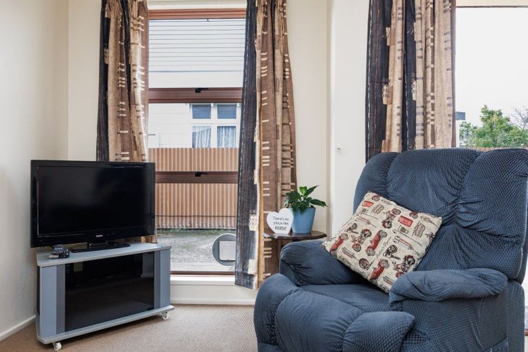 Photo of property in 15 Carthew Street, Feilding, 4702