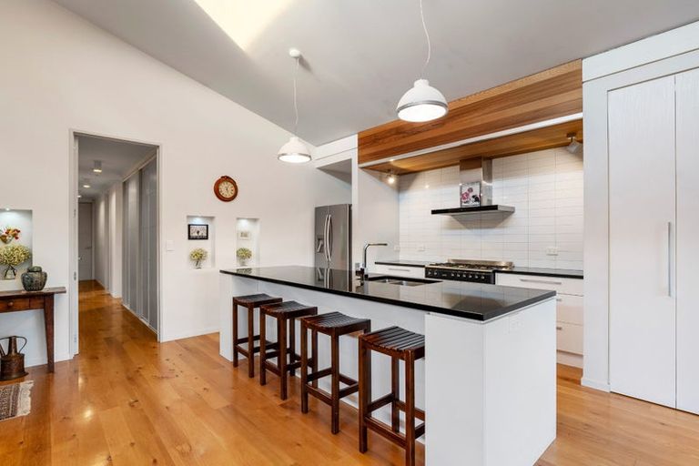 Photo of property in 11 Simeon Street, Spreydon, Christchurch, 8024