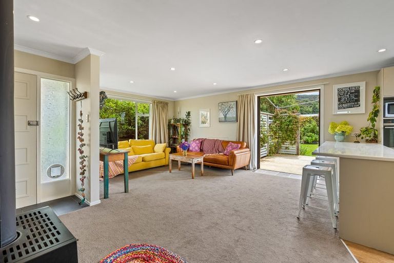 Photo of property in 19 Salmond Street, Halfway Bush, Dunedin, 9010