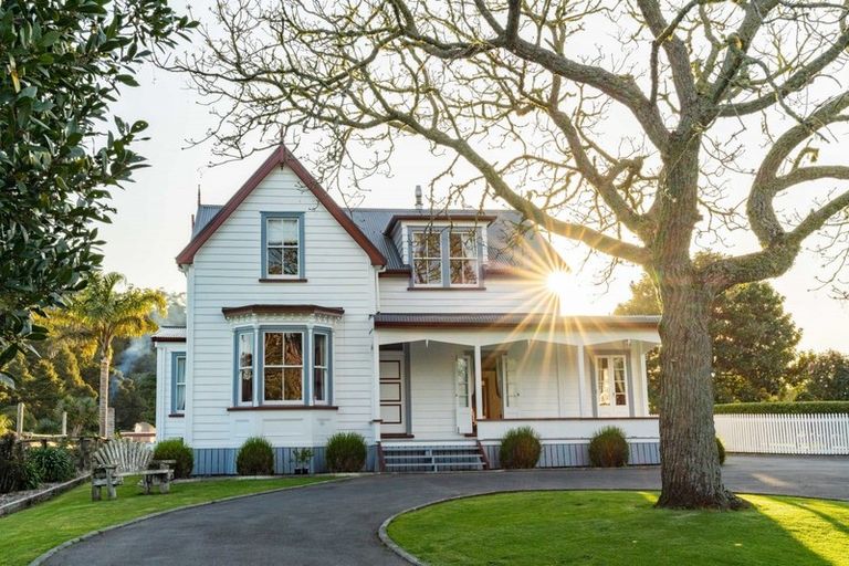 Photo of property in 523 State Highway 1, Kauri, Kamo, 0185