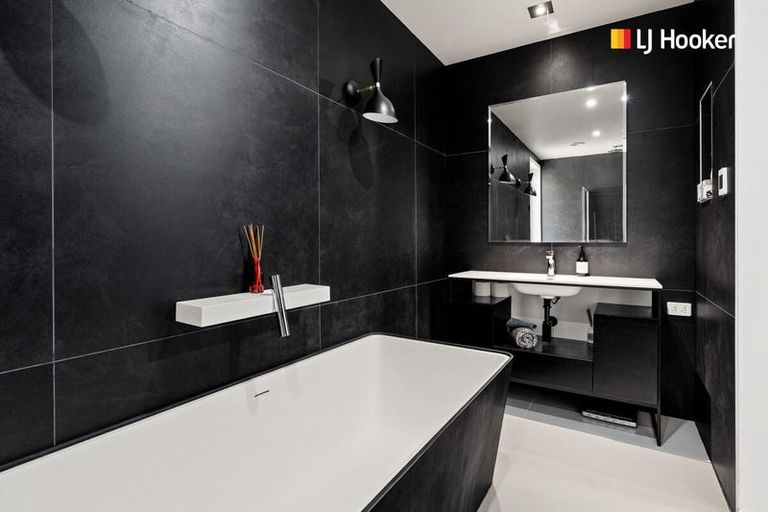 Photo of property in 129 Doon Street, Waverley, Dunedin, 9013