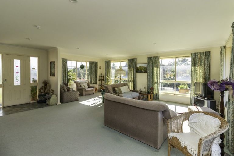 Photo of property in 43 Thames Road, Paeroa, 3600