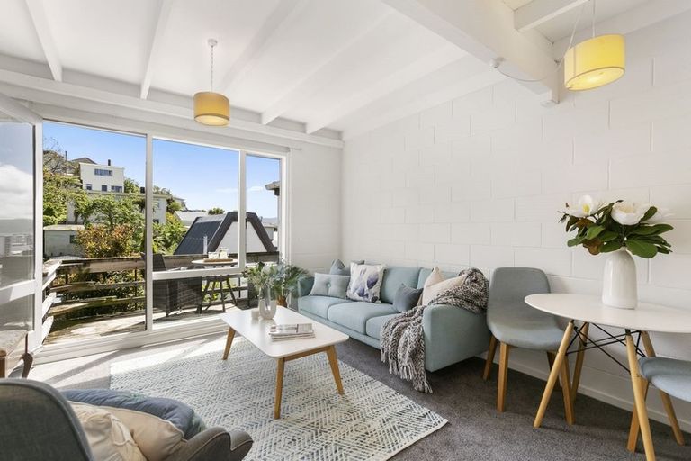 Photo of property in Sherwood Mews, 28h Bidwill Street, Mount Cook, Wellington, 6021