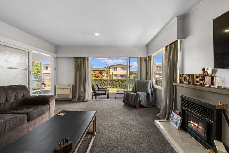 Photo of property in 10 Hereford Street, Stoke, Nelson, 7011