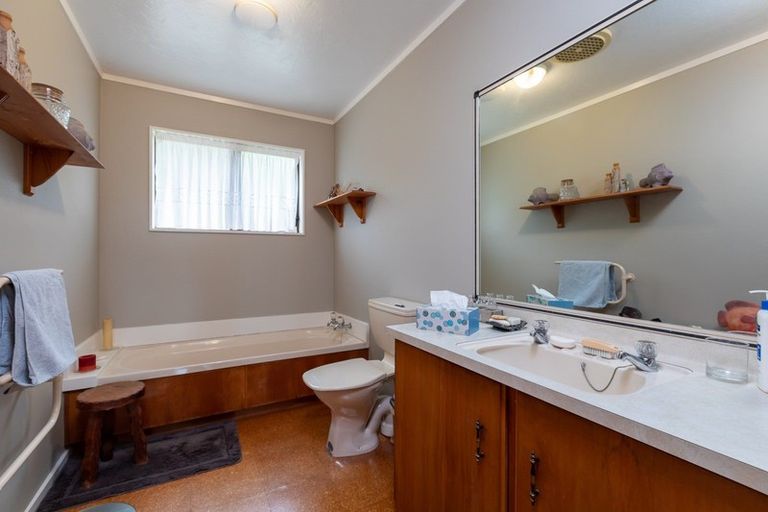 Photo of property in 55 Tweed Road, Papakowhai, Porirua, 5024