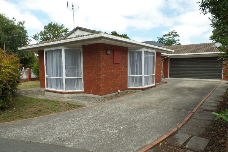 Photo of property in 111a Waimairi Road, Ilam, Christchurch, 8041