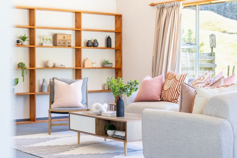 Photo of property in 274 Valley Road, Paraparaumu, 5032