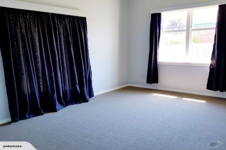 Photo of property in 1/702 Murdoch Road East, Akina, Hastings, 4122