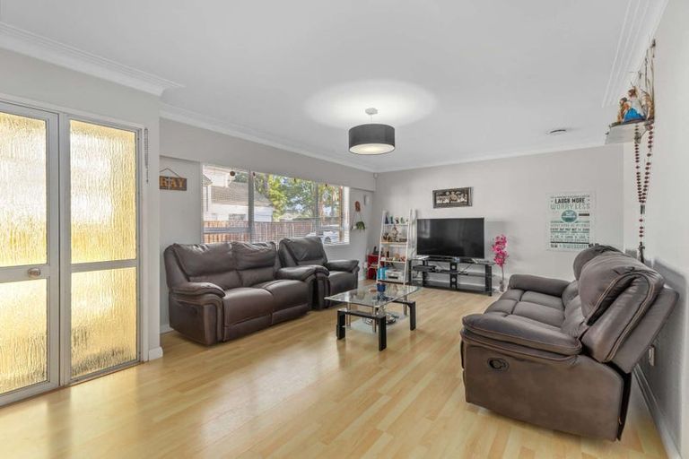 Photo of property in 2/11 Pakuranga Road, Pakuranga, Auckland, 2010