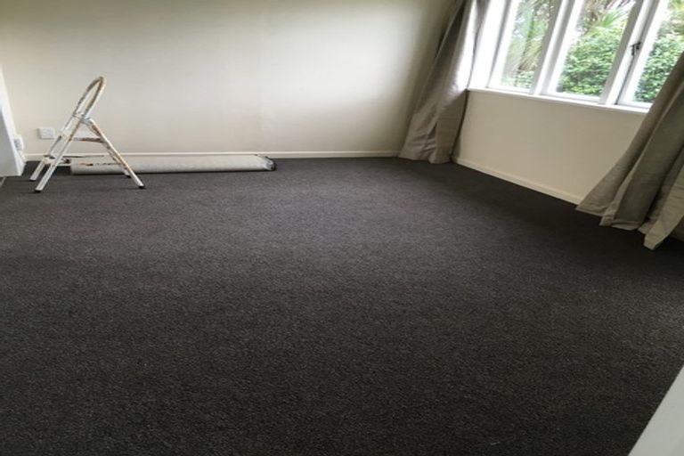 Photo of property in 1/27 Forest Hill Road, Henderson, Auckland, 0612