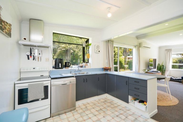 Photo of property in 18 Mahuri Road, Otatara, Invercargill, 9879