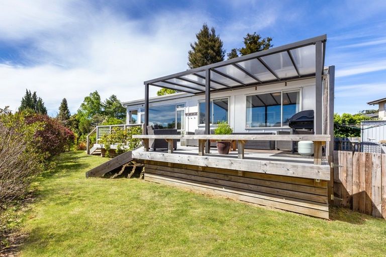 Photo of property in 49 Matuku Street, Two Mile Bay, Taupo, 3330