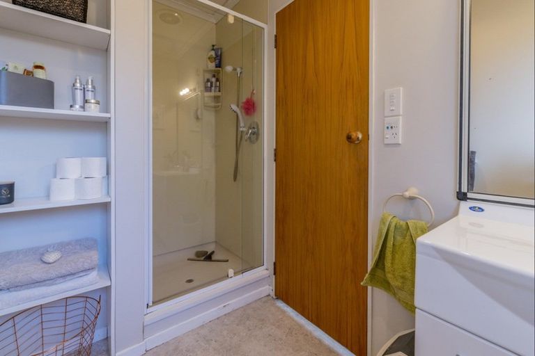 Photo of property in 9 Webb Avenue, Levin, 5510