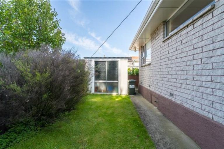 Photo of property in 38 Eastbourne Street, Caversham, Dunedin, 9012