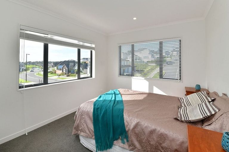 Photo of property in 36 Colonial Drive, Silverdale, 0932